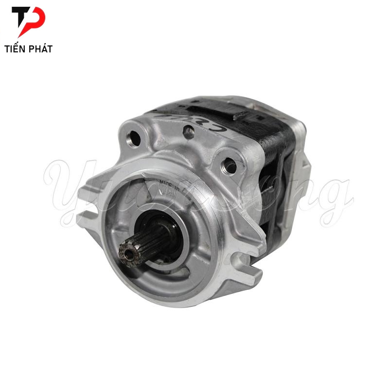 13657-10201 TCM Hydraulic Pump