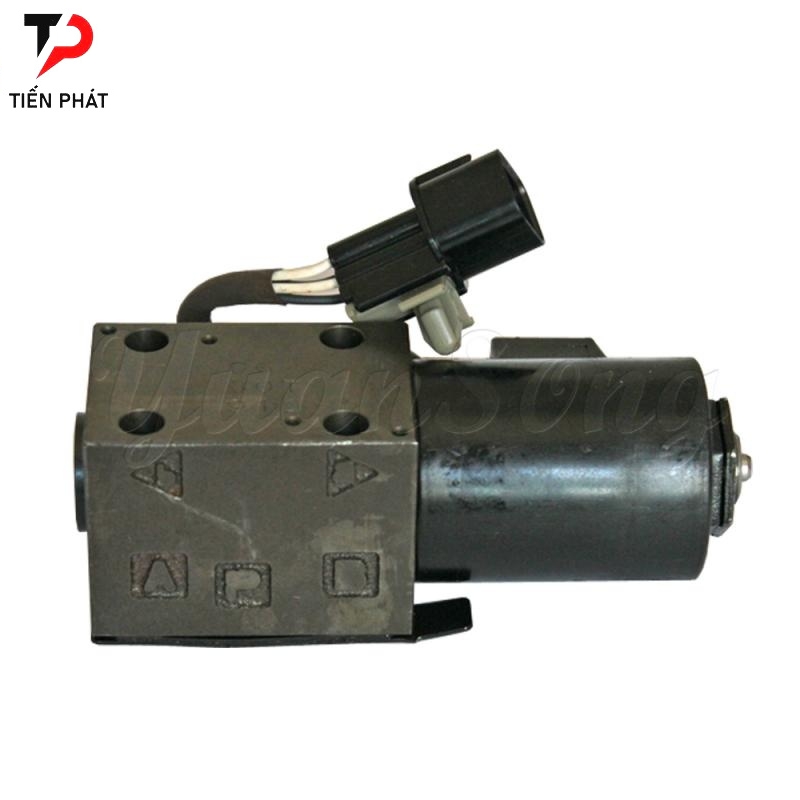 Mitsubishi S4S/Komatsu C12 12V Solenoid Valve 3EC-15-38321