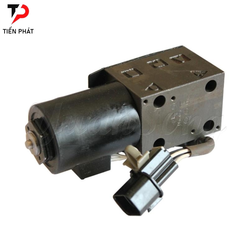 Mitsubishi S4S/Komatsu C12 12V Solenoid Valve 3EC-15-38321