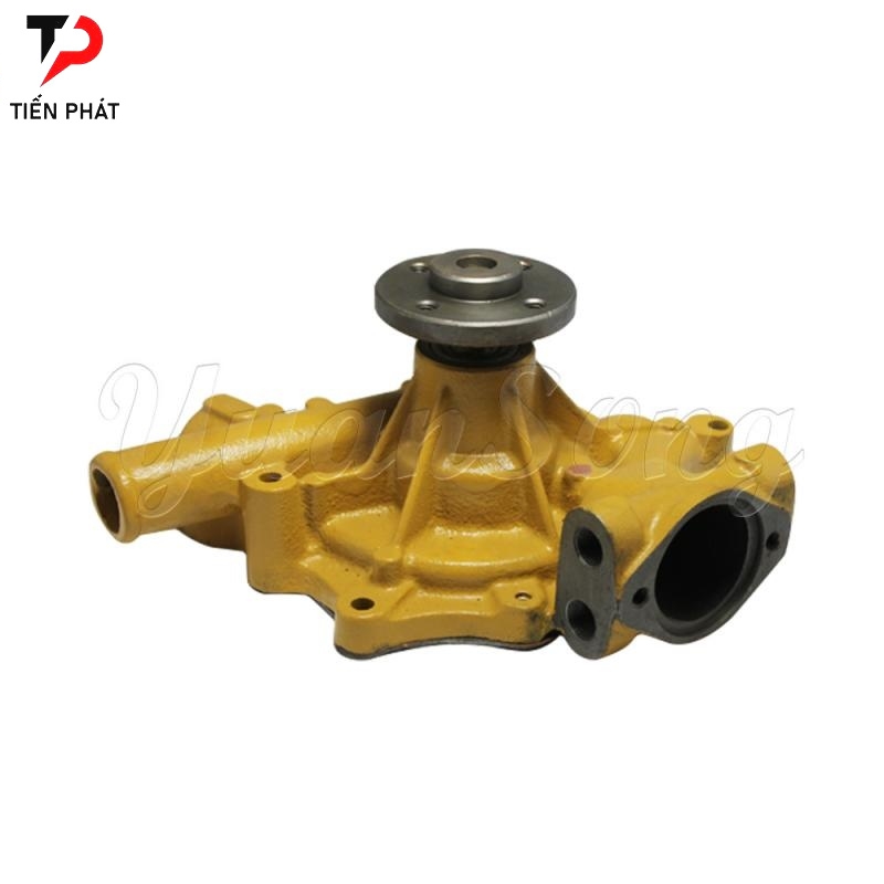 6202-61-1201 KOMATSU 4D95 Water Pump